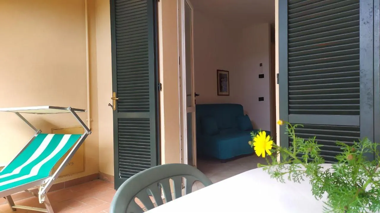 Vila Nisportino, Elba. Bilocale Con Patio Vista Mare. Casale Gastagno Prázdninový dům