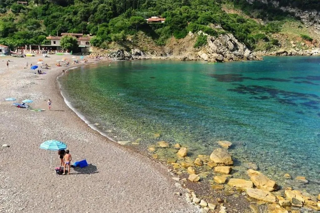 Nisportino, Elba. Bilocale Con Patio Vista Mare. Villa Casa Castagno 0*,  Italy